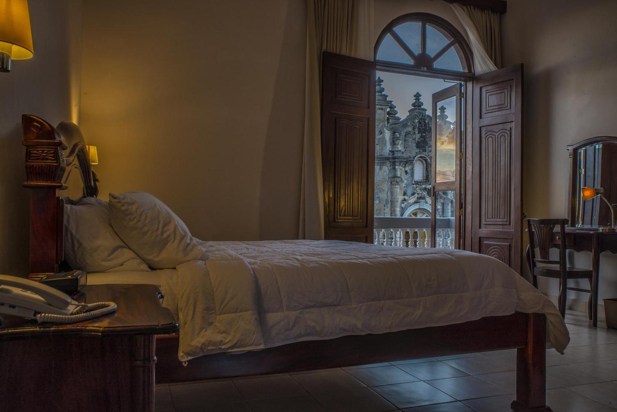 Real La Merced Hotel 4*